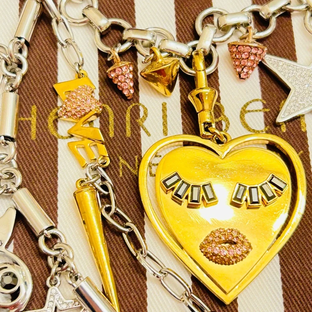 💰SOLD💰🔥NWOT🔥VERY RARE Henri Bendel Pretty Punk Statement Necklace - Picture 10 of 16